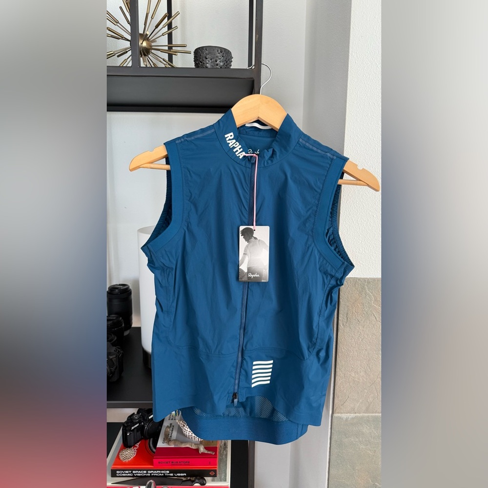 NWT Rapha Pro Team Lightweight Gilet Women’s Medium Teal/White